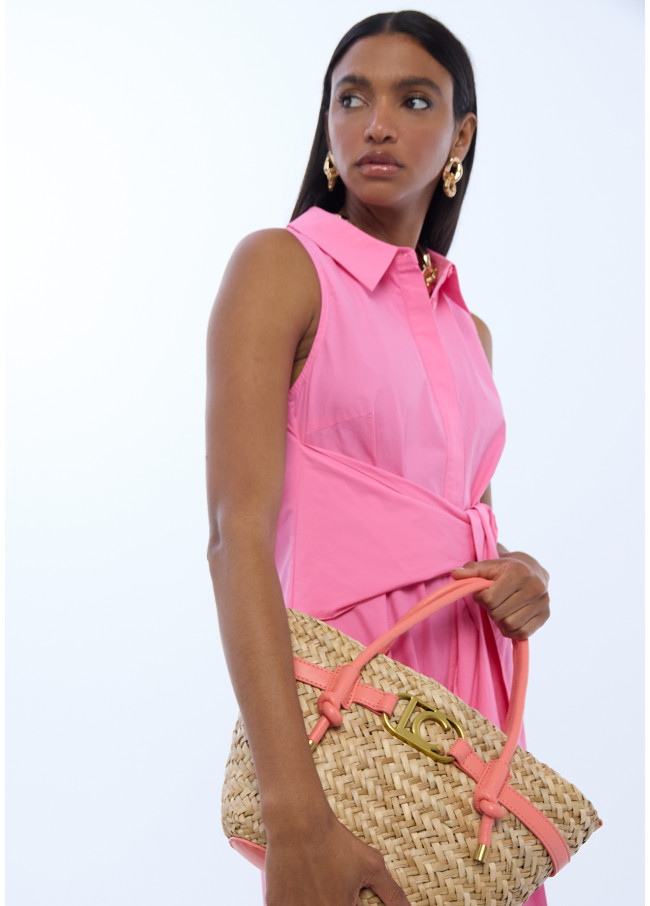 Mini bolsa com alças e detalhes em efeito de couro