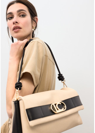 Bandolera con solapa canvas y efecto piel