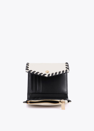 Contrast Finish Wallet