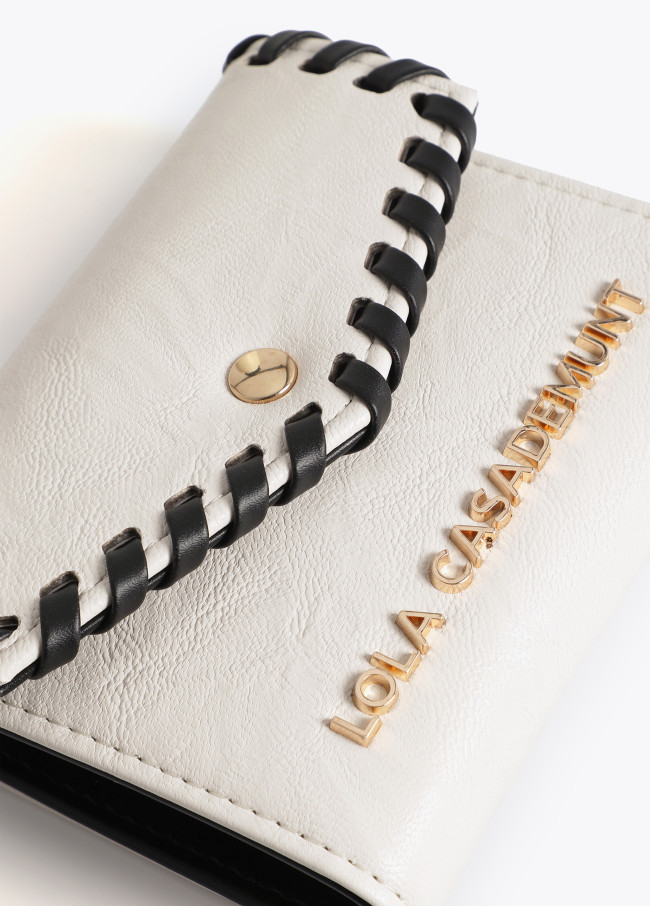 Contrast Finish Wallet