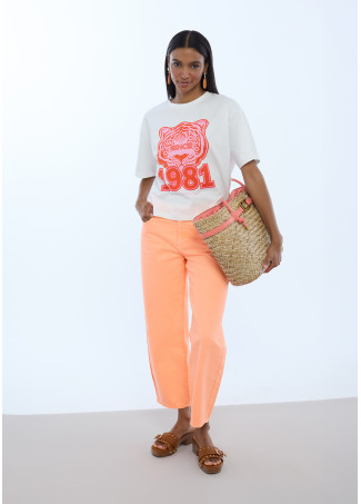 Panier avec anses et détails en similicuir.