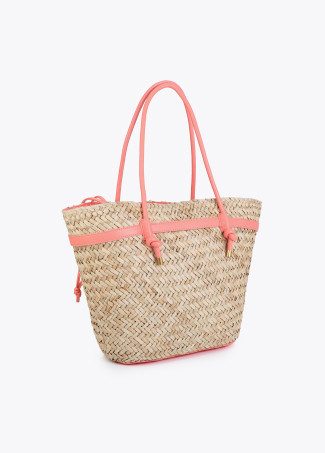 Basket with handles and faux leather details.