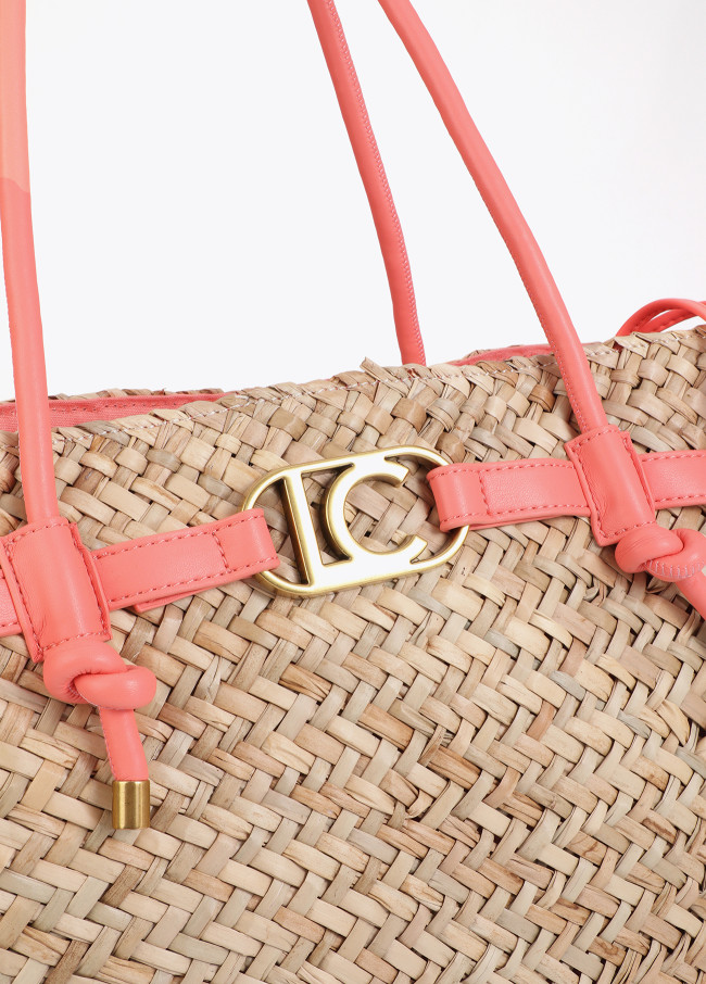 Basket with handles and faux leather details.