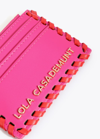 Contrast Finish Card Holder