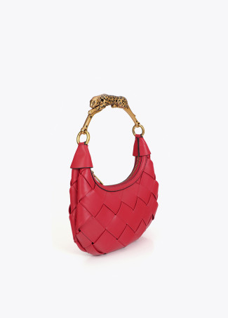 Bolso trenzado media luna asa leopardo