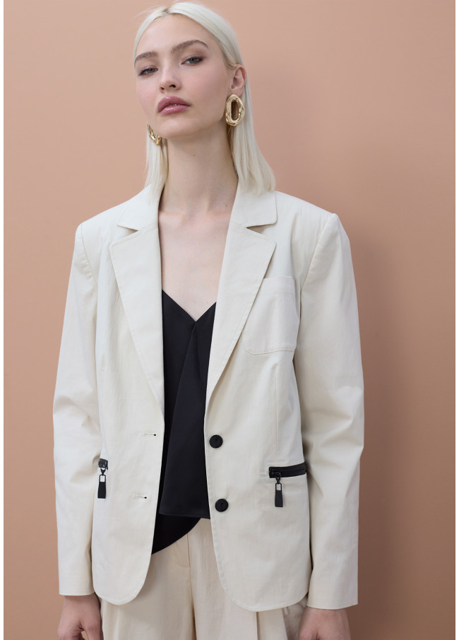 Fitted Blazer with Lacquered Zipper Pockets
