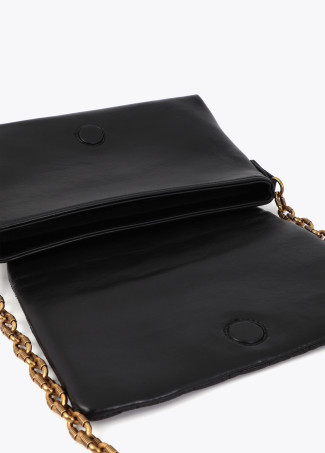 Borsa a Tracolla con Patta Trapuntata Logo