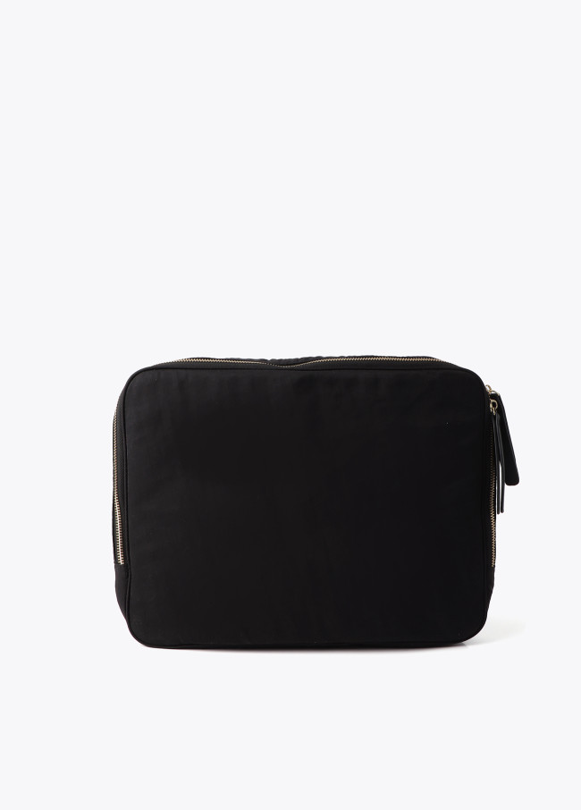 Combined nylon and PU laptop bag
