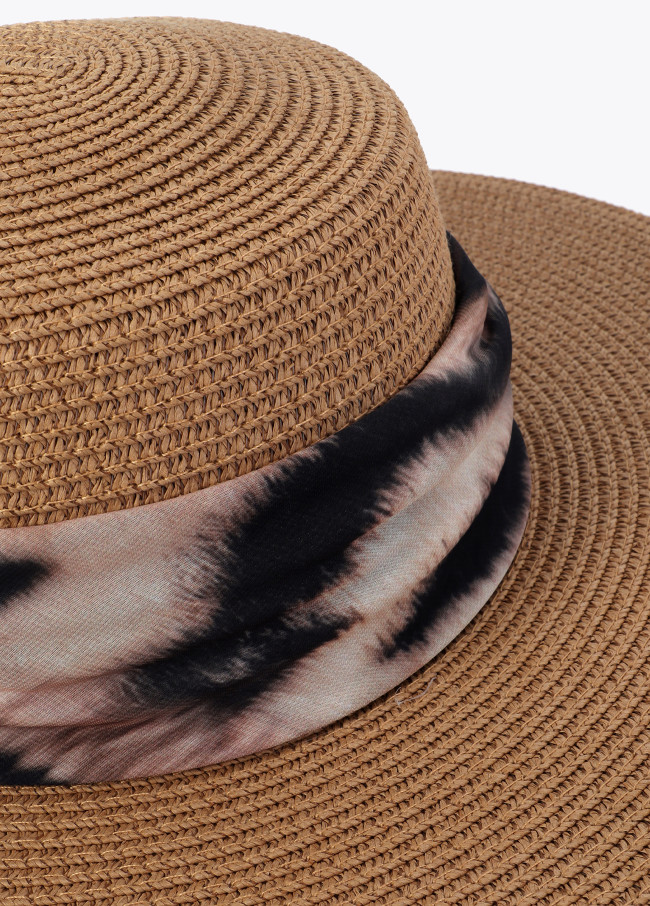 Hat with Printed Bow