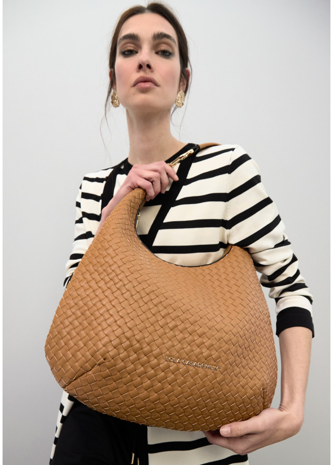 Bolso trenzado tipo hobo