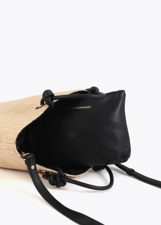 Bolso tipo capazo efecto rafia