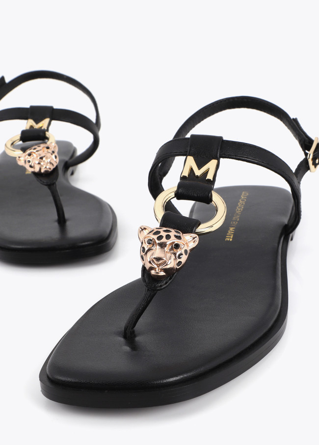 Flat Toe Sandals with Metallic Appliques