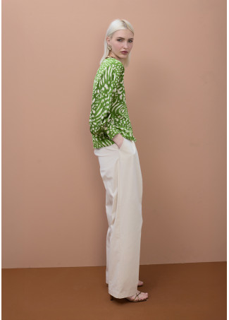 Printed Blouse with Puff Sleeves and V-Neck