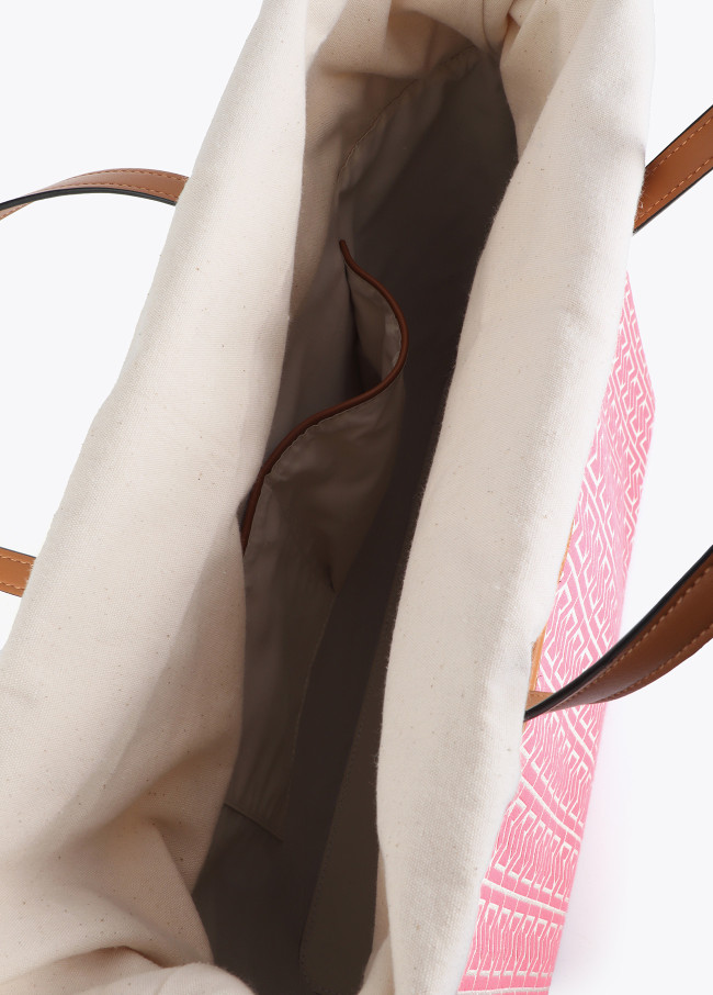 Shopper mit Jacquard und Lederoptik