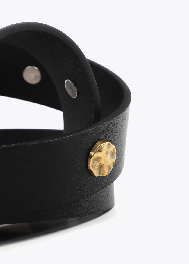 Ceinture avec Boucle Carrée et Clous Irréguliers