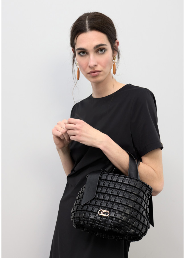 Sac en Matériau Tressé avec Détail Nœud