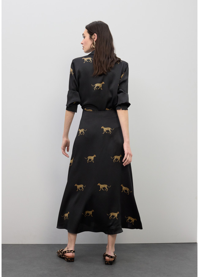Falda satinada print leopardo