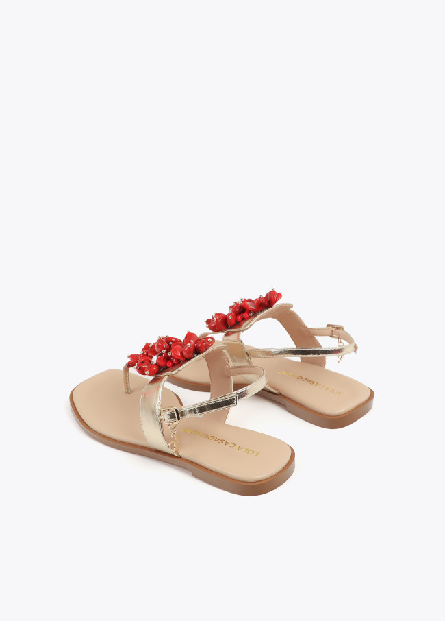 Metallische Flache Sandale mit Blumendetail
