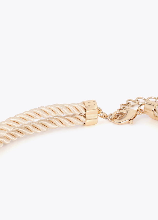 Collier à Cordon avec Combinaison de Maillons...