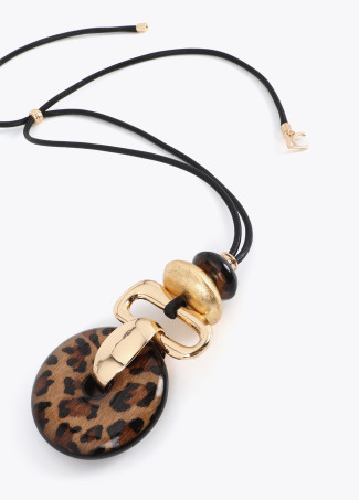 Long Necklace with Animal Print and Gold Pendant