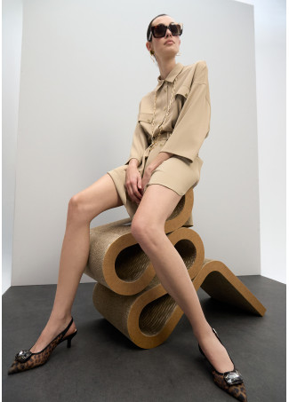 Chaussure à talon en maille imprimé animal avec détail en cristal