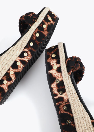 Braided Strap Wedge with Metallic Details