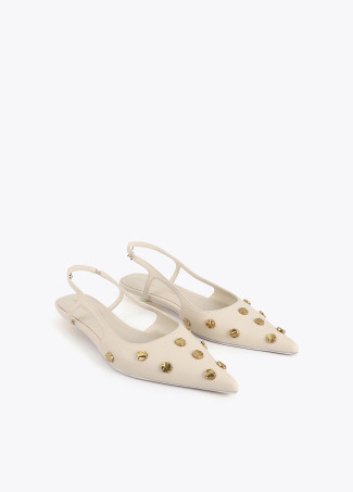 Scarpa con Tacco e Dettaglio Borchie