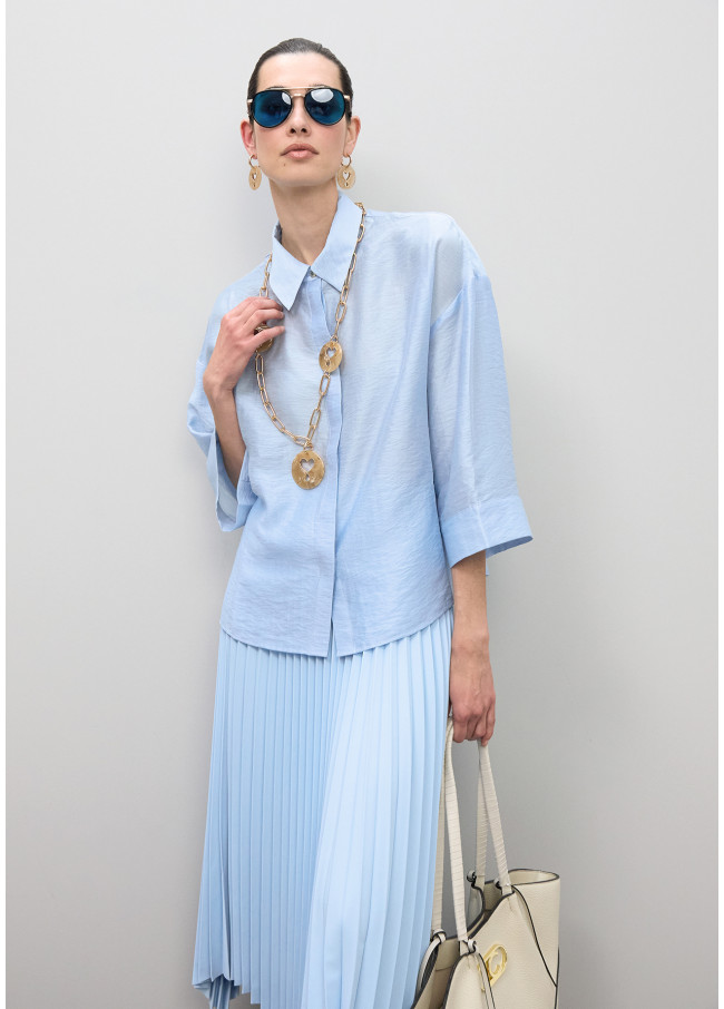 Collier long en acrylique avec médaillons...