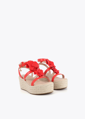 Zeppa con ornamenti floreali