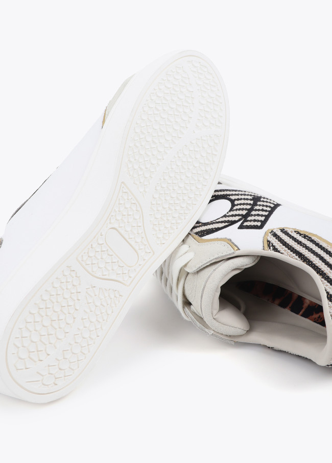 Sneaker mit Logo in Kombinierten Stoffen und...