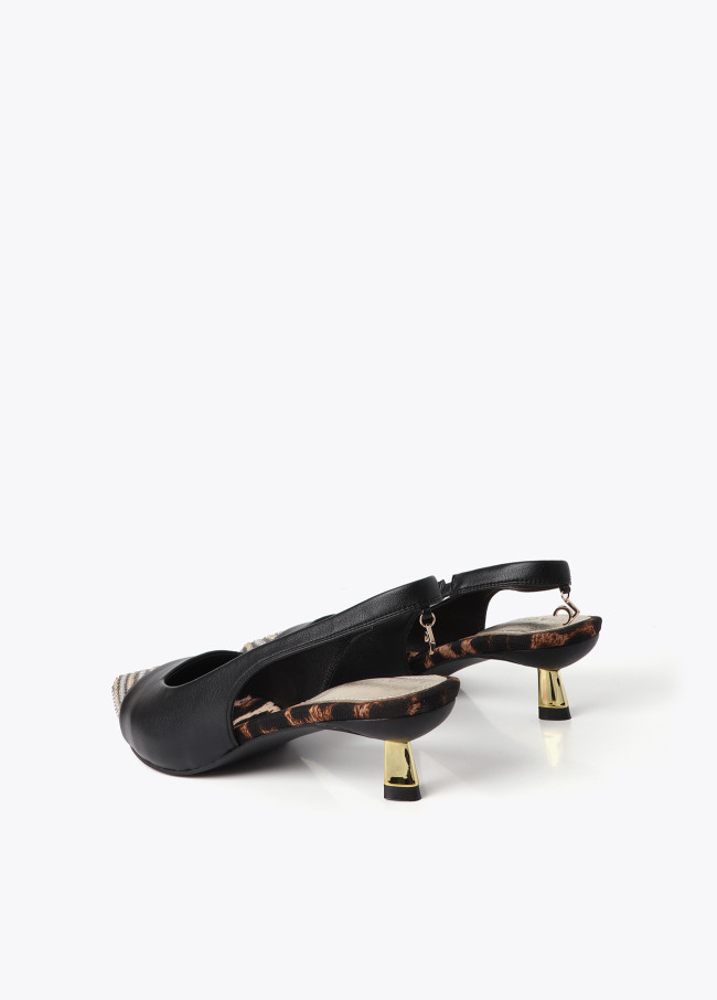 Scarpe décolleté con borchie