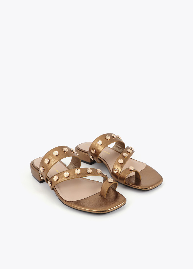 Flat Metallic Toe Ring Sandal