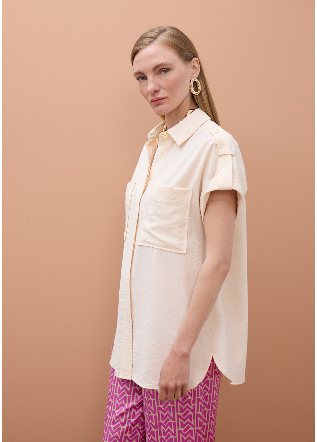 Sleeveless Shirt with Pockets