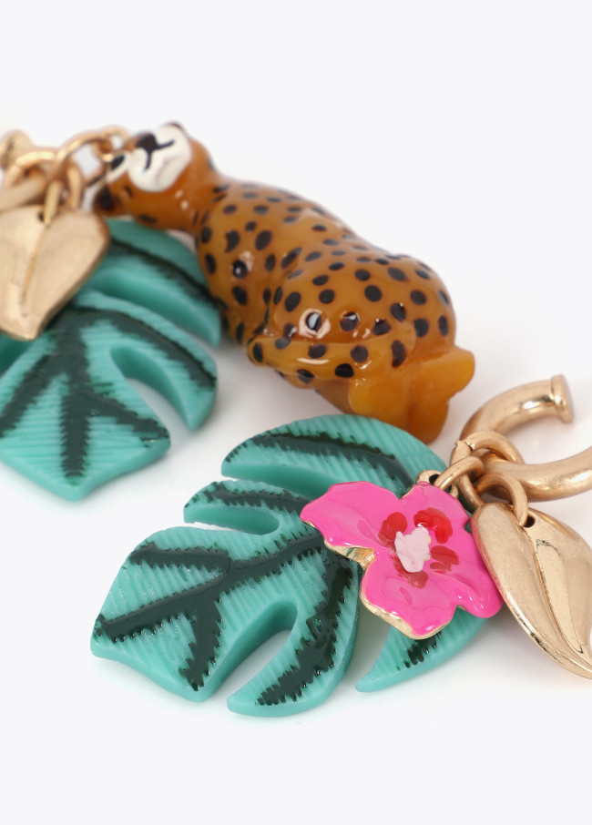 Orecchini a cerchio con charm tropicali