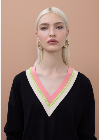 V-Ausschnitt Pullover mit Kontrast und Zopfmuster Detail