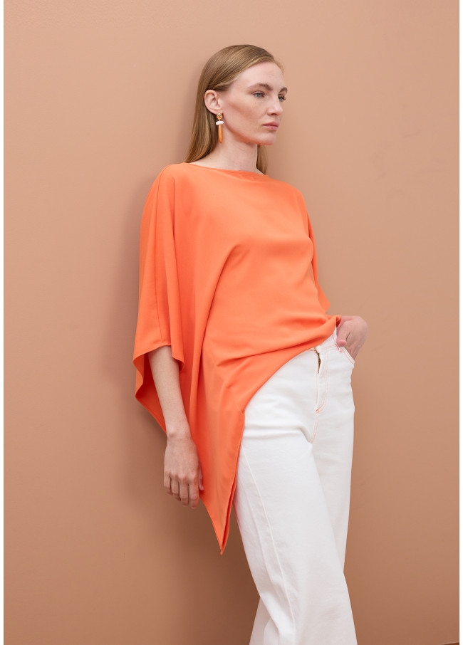 Blouse à manches cape
