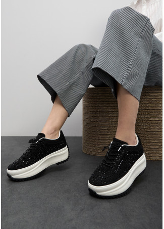 Sneakers con suola trasparente e applicazioni glitter