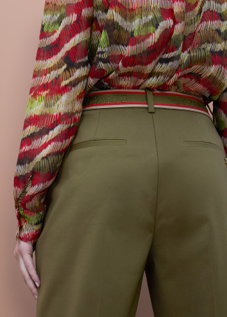 Pantaloni con nastro logo