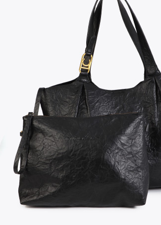 Shopper negro pliegues