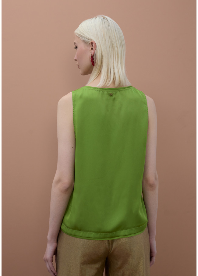 Round Neck Top with Piping Detail