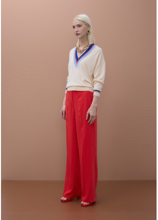 V-Neck Sweater with Contrasting Colors and Braid Detail