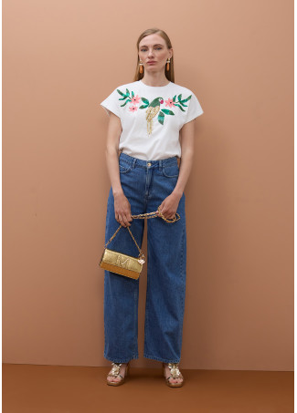 T-shirt pappagallo con gioielli