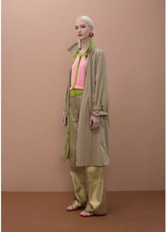 Trench reversible tejido técnico