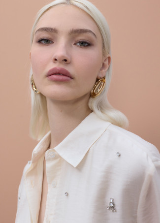 Chemise longue avec perles