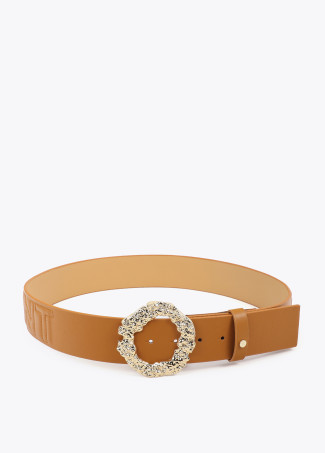 Cinturón con maxi hebilla