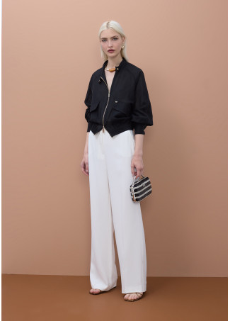 Jaqueta Tipo Bomber Manga Raglan com Bolsos