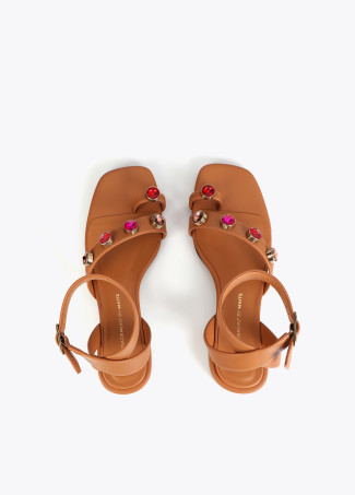 Flat Sandal with Maxi Crystals