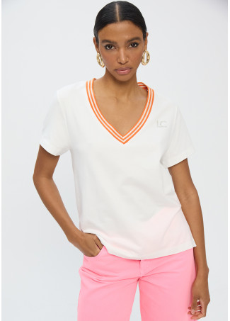 V-Neck T-Shirt with Ribbon