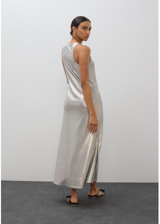 Vestido de tirantes plateado