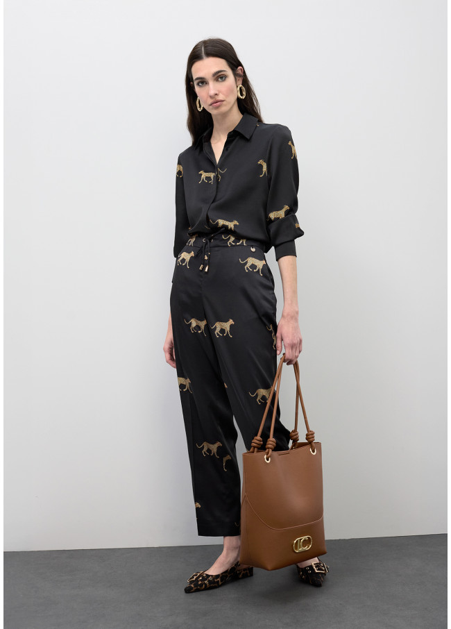 Camicia satinata stampa leopardo